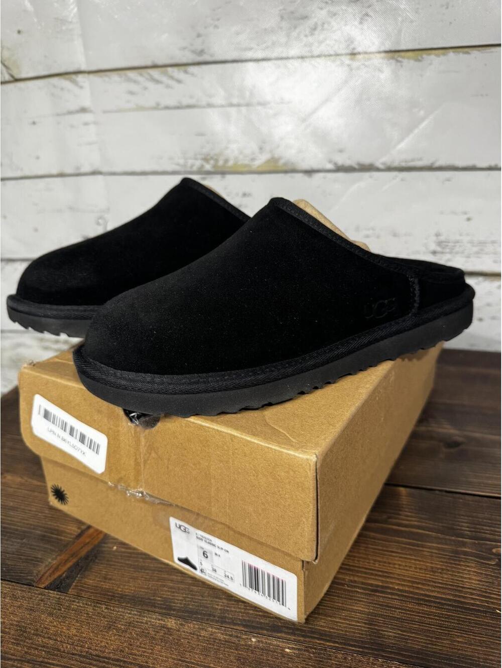 Ugg Kids Classic Slip On Black Size 6 NIB